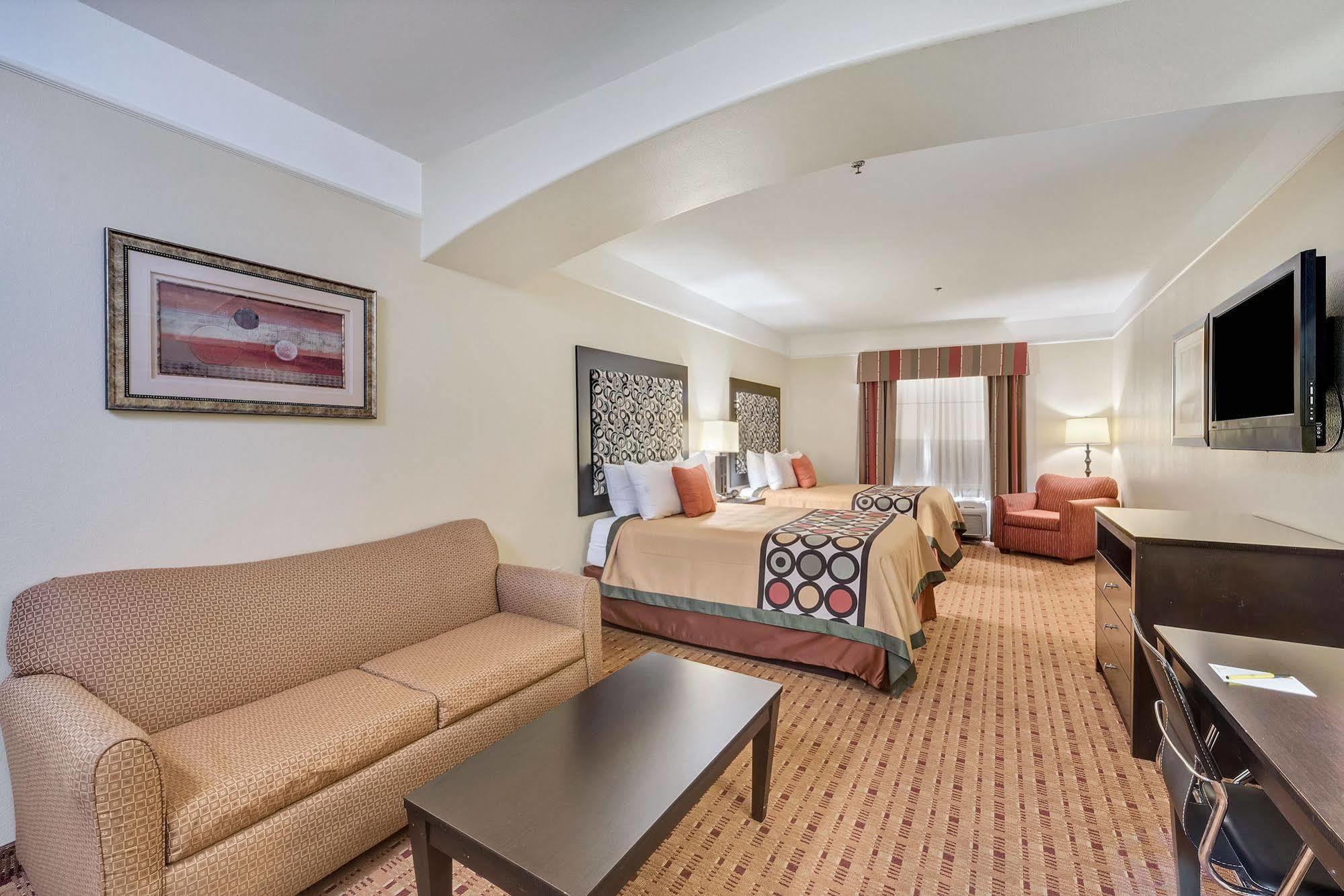 Super 8 By Wyndham Hidalgo At La Plaza Mall & Mcallen Airport Dış mekan fotoğraf